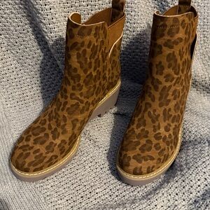 Corkys Tan Leopard Print Ankle Boots